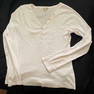 Guess Rib-Knit Logo Henley Top